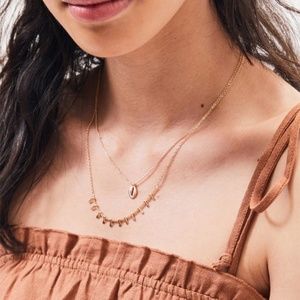 NWT • gold layered mini shell necklace